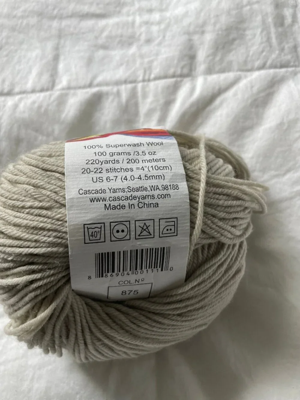 Cascade Yarns 220 Superwash Wool Worsted Weight Yarn